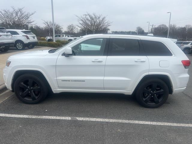 used 2015 Jeep Grand Cherokee car, priced at $10,000