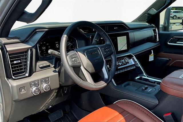 new 2025 GMC Sierra 3500 car, priced at $100,914