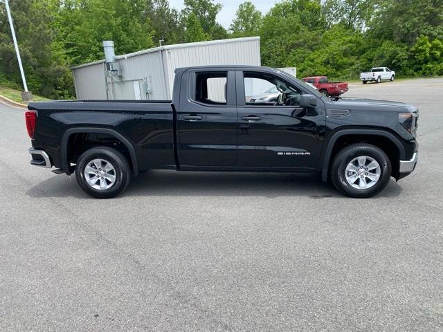 new 2024 GMC Sierra 1500 car, priced at $38,565