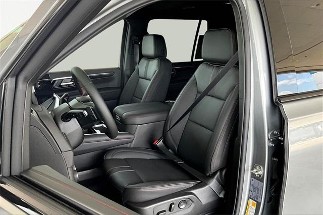 new 2025 Chevrolet Tahoe car, priced at $72,825