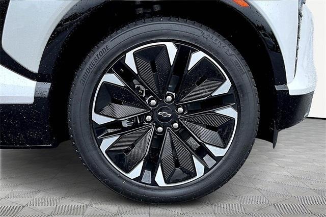 new 2025 Chevrolet Blazer EV car, priced at $45,290
