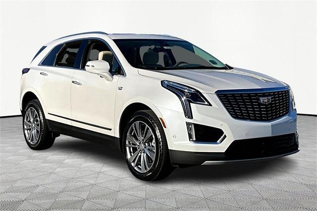 new 2025 Cadillac XT5 car, priced at $57,990