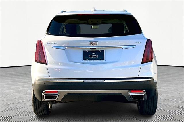 new 2025 Cadillac XT5 car, priced at $57,990