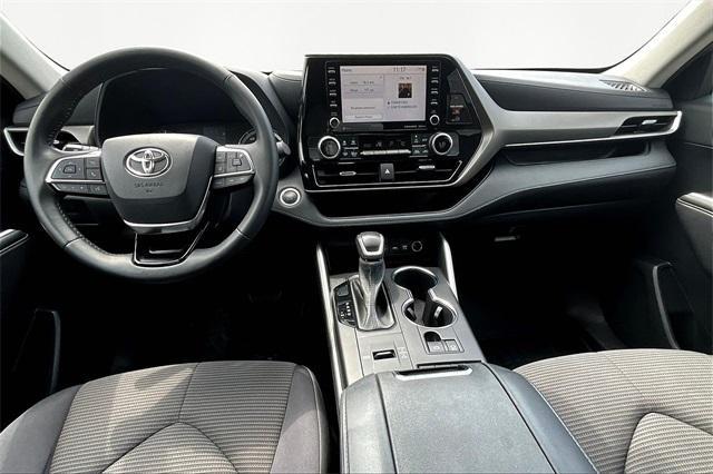 used 2021 Toyota Highlander car, priced at $26,591