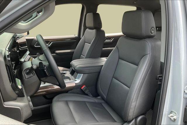 used 2025 Chevrolet Silverado 1500 car, priced at $52,714