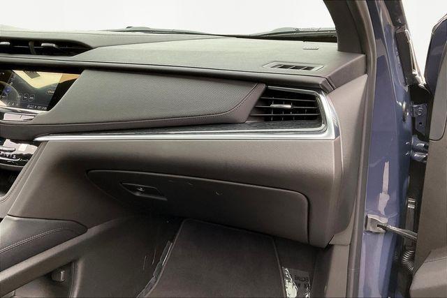 used 2025 Cadillac XT5 car, priced at $44,663