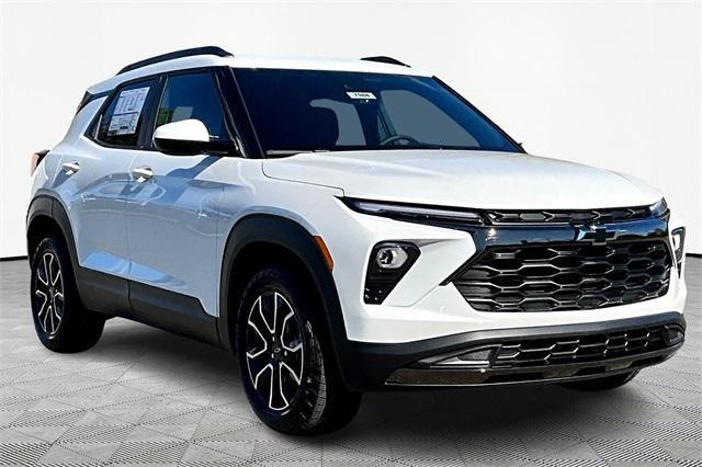 new 2025 Chevrolet TrailBlazer car, priced at $31,480