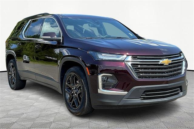 used 2023 Chevrolet Traverse car, priced at $28,200
