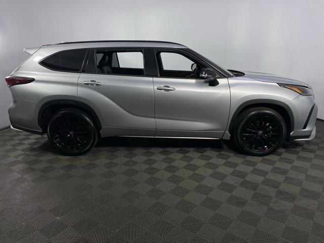 used 2024 Toyota Highlander car, priced at $46,045