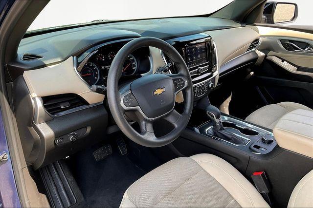 used 2022 Chevrolet Traverse car, priced at $27,729