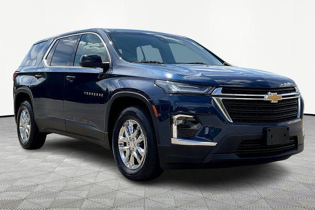 used 2022 Chevrolet Traverse car, priced at $28,276