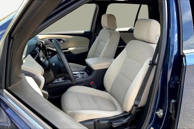 used 2022 Chevrolet Traverse car, priced at $27,729