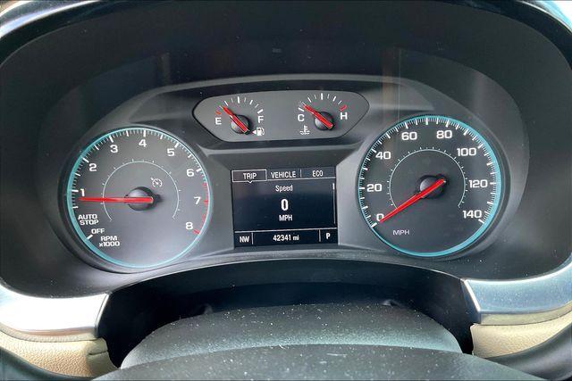 used 2022 Chevrolet Traverse car, priced at $27,729