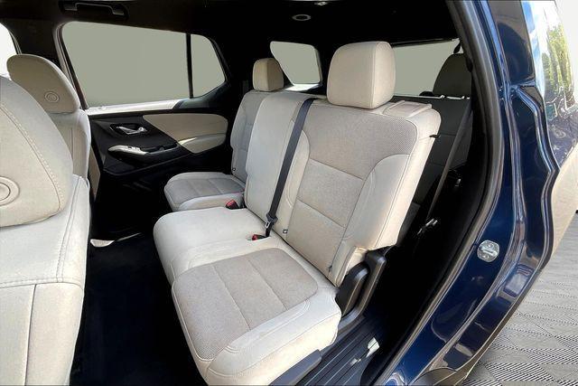used 2022 Chevrolet Traverse car, priced at $27,729
