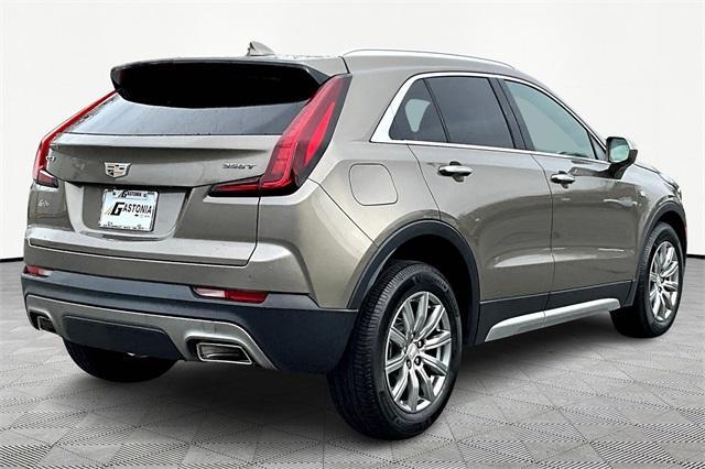 used 2020 Cadillac XT4 car, priced at $25,500