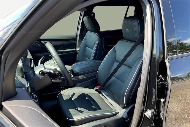 new 2026 Buick Enclave car, priced at $53,305