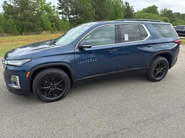 used 2023 Chevrolet Traverse car, priced at $33,700