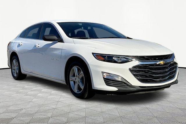 used 2019 Chevrolet Malibu car, priced at $14,488