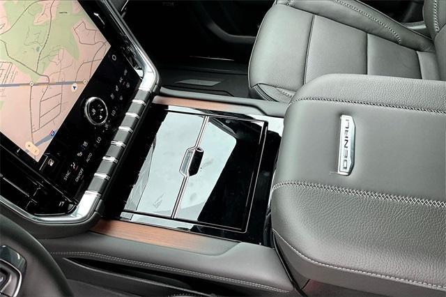 new 2025 GMC Yukon XL car, priced at $94,524