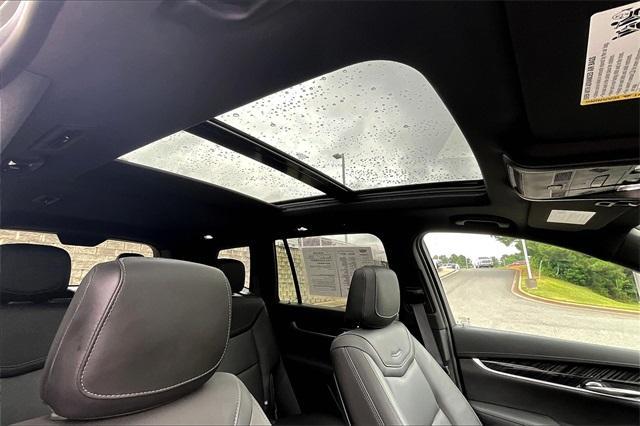 used 2024 Cadillac XT6 car, priced at $41,673