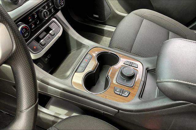 used 2023 GMC Acadia car, priced at $28,850