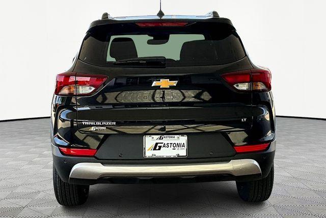 new 2026 Chevrolet TrailBlazer car, priced at $26,165