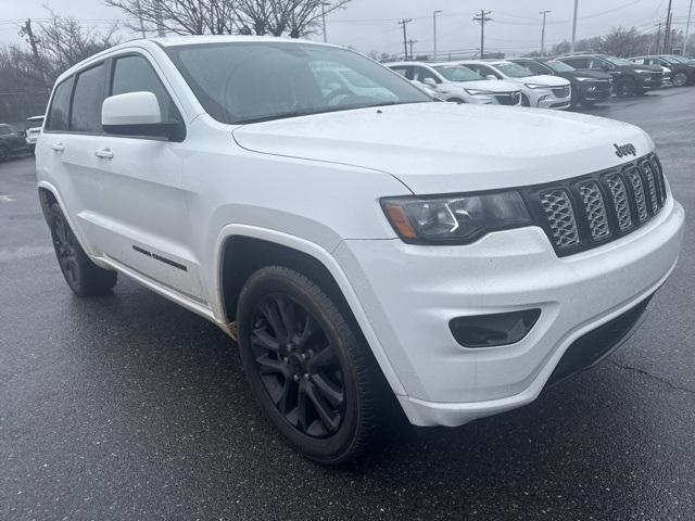 used 2017 Jeep Grand Cherokee car, priced at $16,021