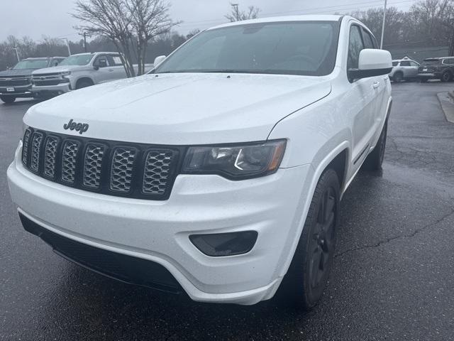 used 2017 Jeep Grand Cherokee car, priced at $16,021