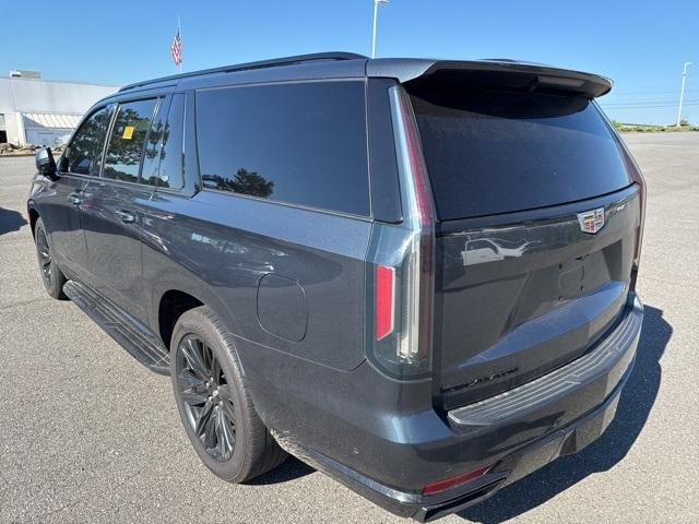 used 2021 Cadillac Escalade ESV car, priced at $67,000