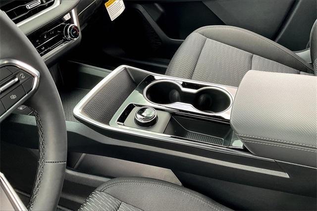 new 2026 Chevrolet Equinox car, priced at $29,490