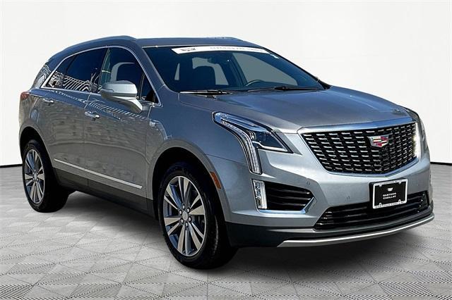 used 2025 Cadillac XT5 car, priced at $47,786