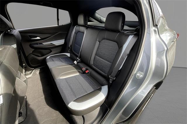 new 2025 Buick Envista car, priced at $25,475