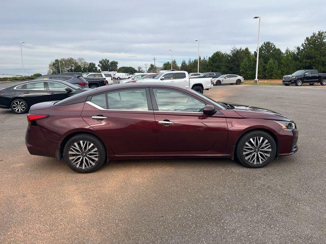 used 2023 Nissan Altima car, priced at $22,890
