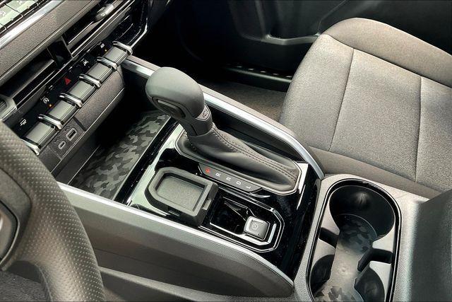 new 2026 Chevrolet Colorado car, priced at $32,590