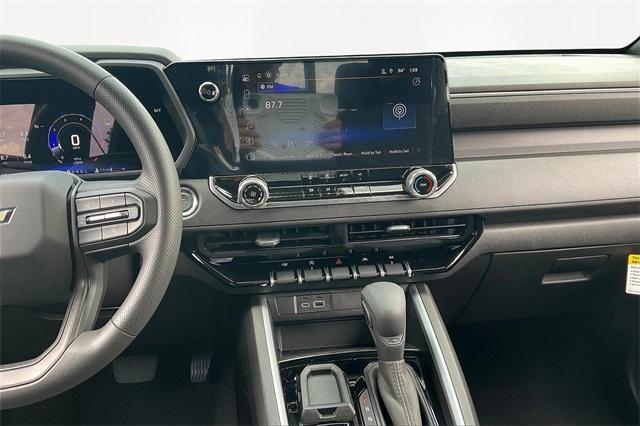 new 2026 Chevrolet Colorado car, priced at $35,090