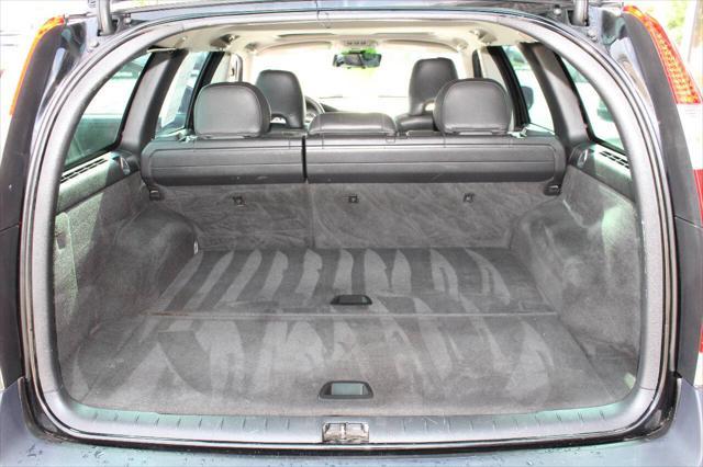 used 2007 Volvo XC70 car, priced at $3,995