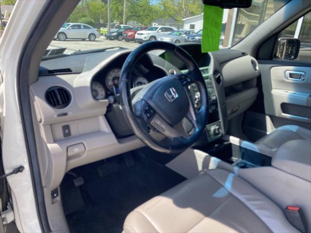 used 2011 Honda Pilot car, priced at $6,995