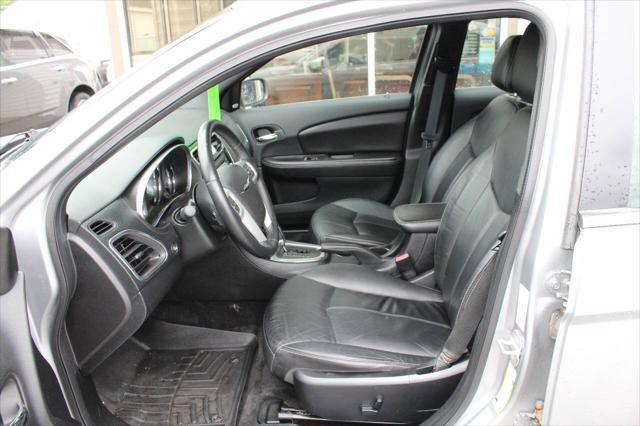 used 2013 Chrysler 200 car, priced at $5,995