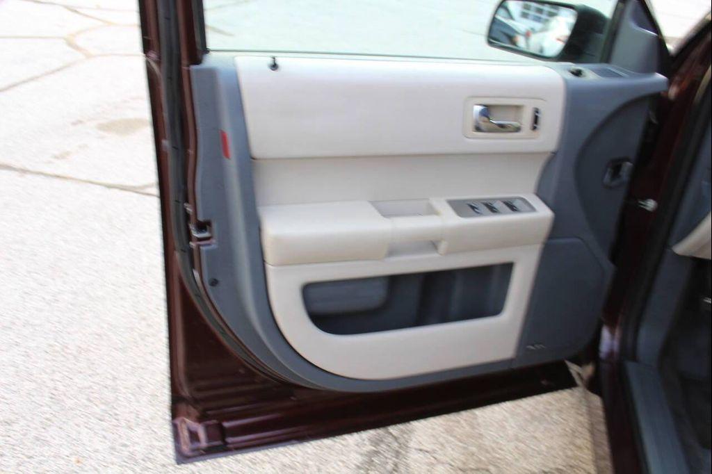 used 2009 Ford Flex car, priced at $5,995