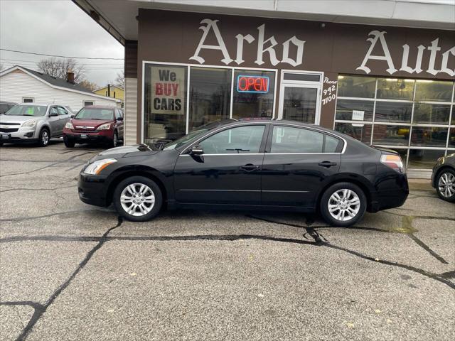 used 2010 Nissan Altima car, priced at $5,995