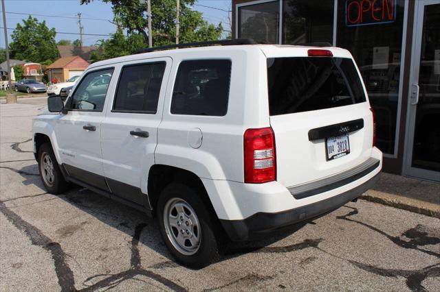 used 2015 Jeep Patriot car, priced at $4,995