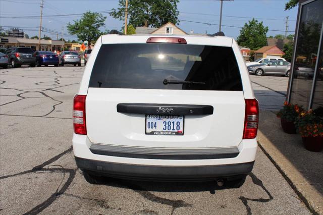used 2015 Jeep Patriot car, priced at $4,995