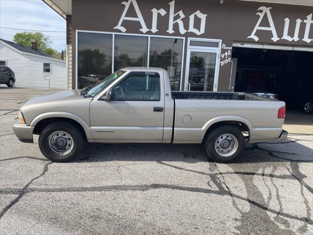 used 1998 GMC Sonoma car, priced at $4,995