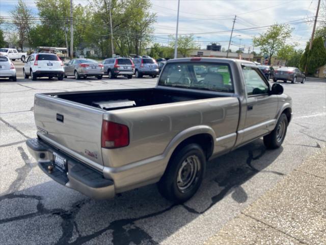 used 1998 GMC Sonoma car, priced at $4,995