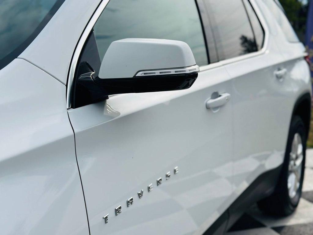 used 2018 Chevrolet Traverse car, priced at $16,270