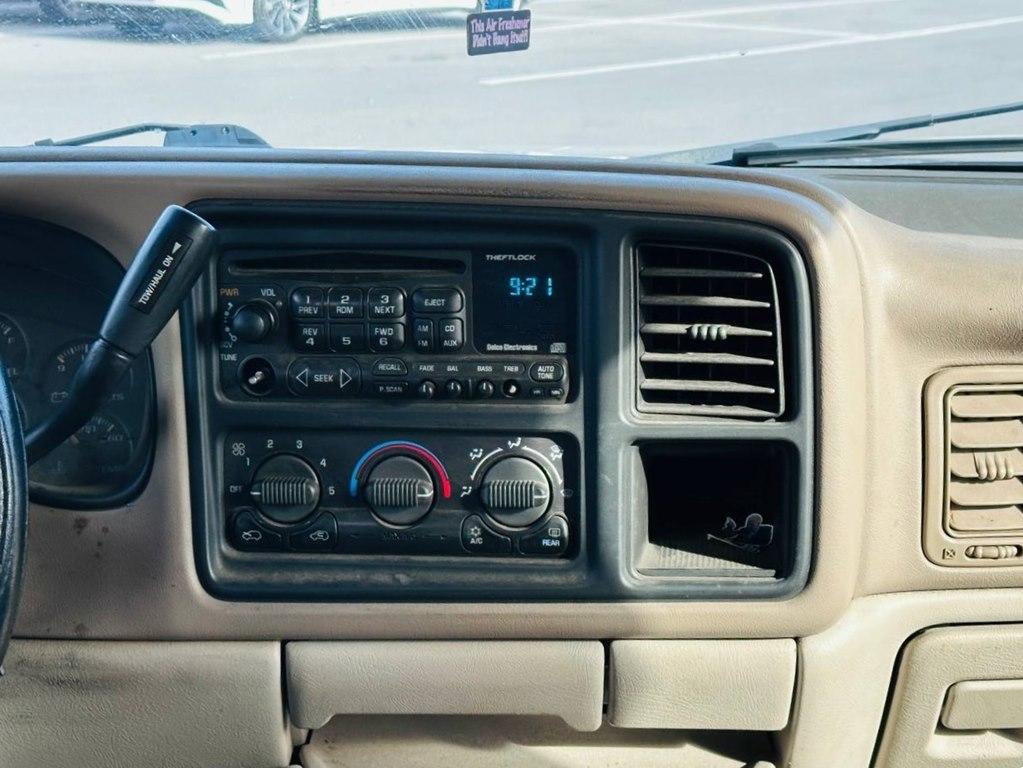 used 2001 Chevrolet Tahoe car, priced at $2,500