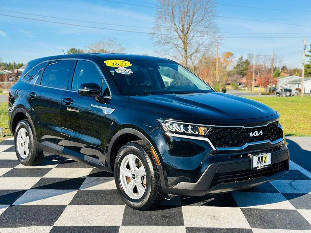 used 2022 Kia Sorento car, priced at $25,625