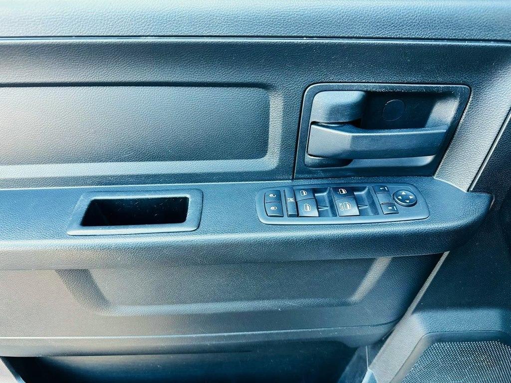 used 2019 Ram 1500 Classic car, priced at $19,795
