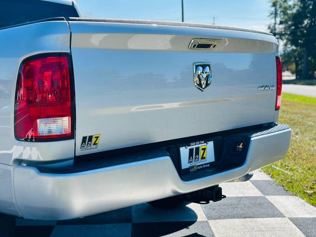 used 2019 Ram 1500 Classic car, priced at $19,795