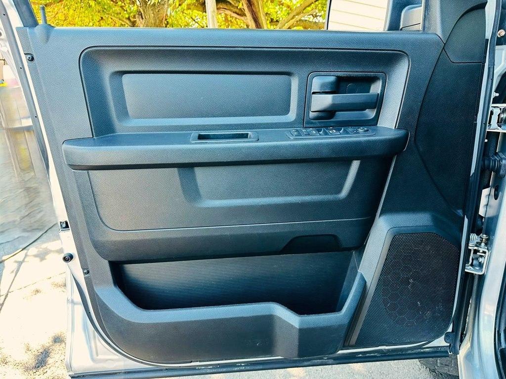 used 2019 Ram 1500 Classic car, priced at $19,795
